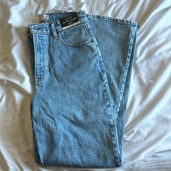 The 90s straight Ultra high rise jeans - Picture 1 of 5